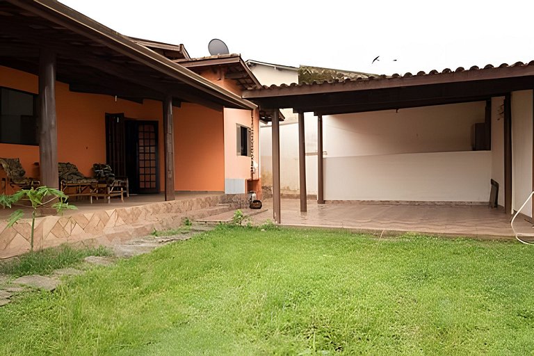 PIScina 4 Dorm/ 400 metros da Praia Perequê-Açú